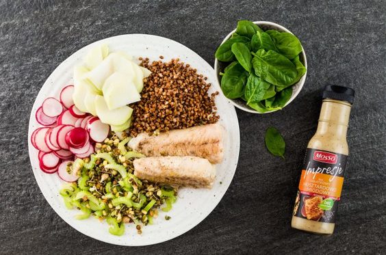 Салат с треской и гречкой