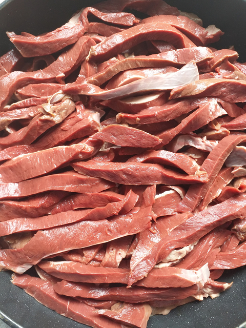 Говяжье сердце, тушёное в сметане